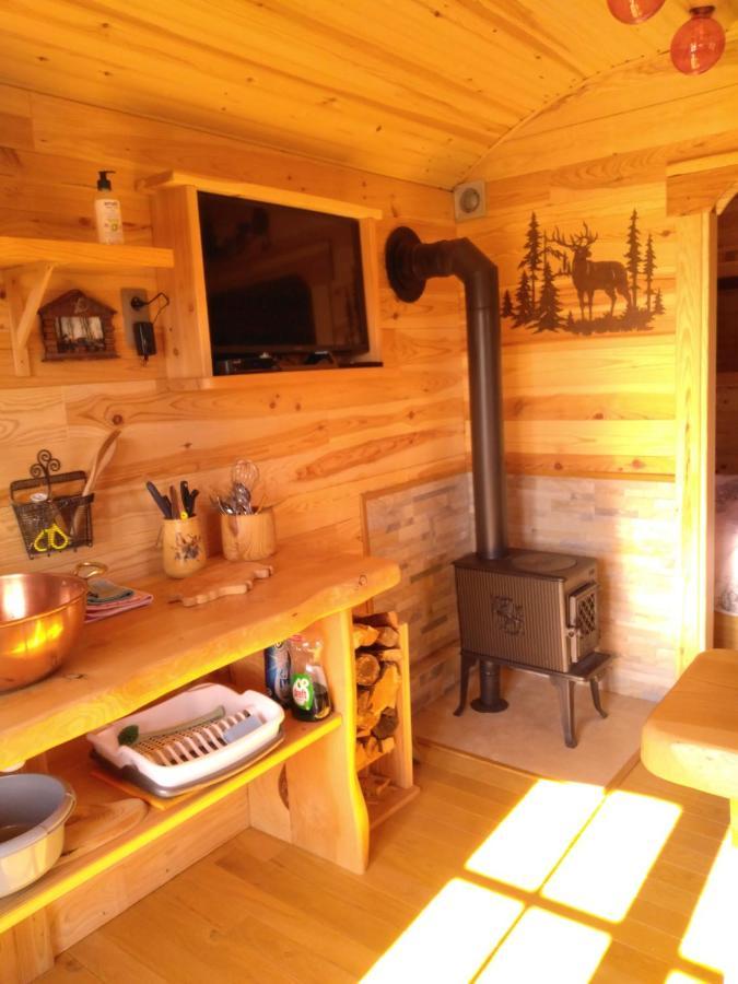 Au Paradou Du Bucheron Adults Only Lessive Luaran gambar
